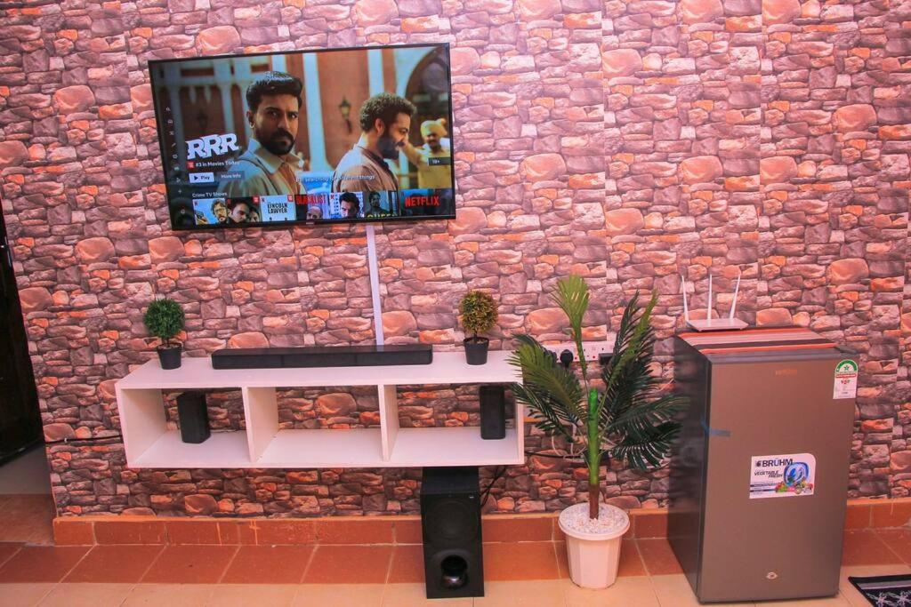 Cozy Homes 1 Bedroom House With Wi-Fi King Size Bed. Free Parking Naivasha Zewnętrze zdjęcie
